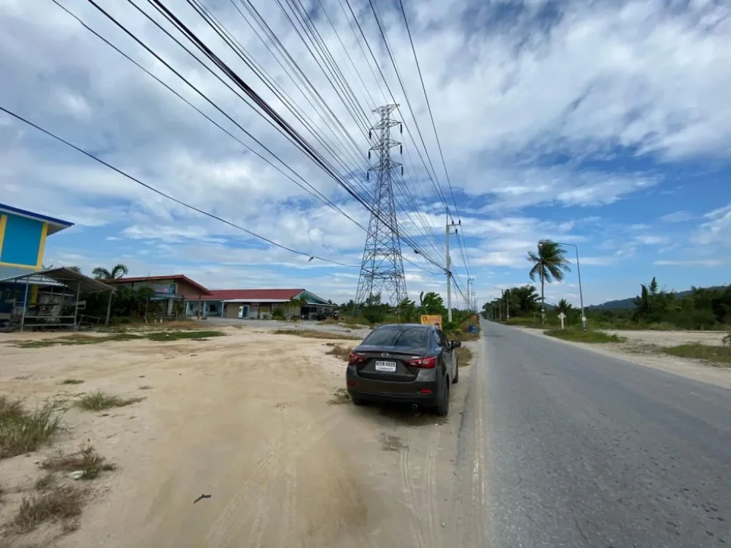 ขายที่ดิน บ้านฉาง ระยอง 22-3-837 ไร่ เหมาะสร้างหมู่บ้านจัดสรร หรือห้าง หรือปั้ม ติดทางด่วน