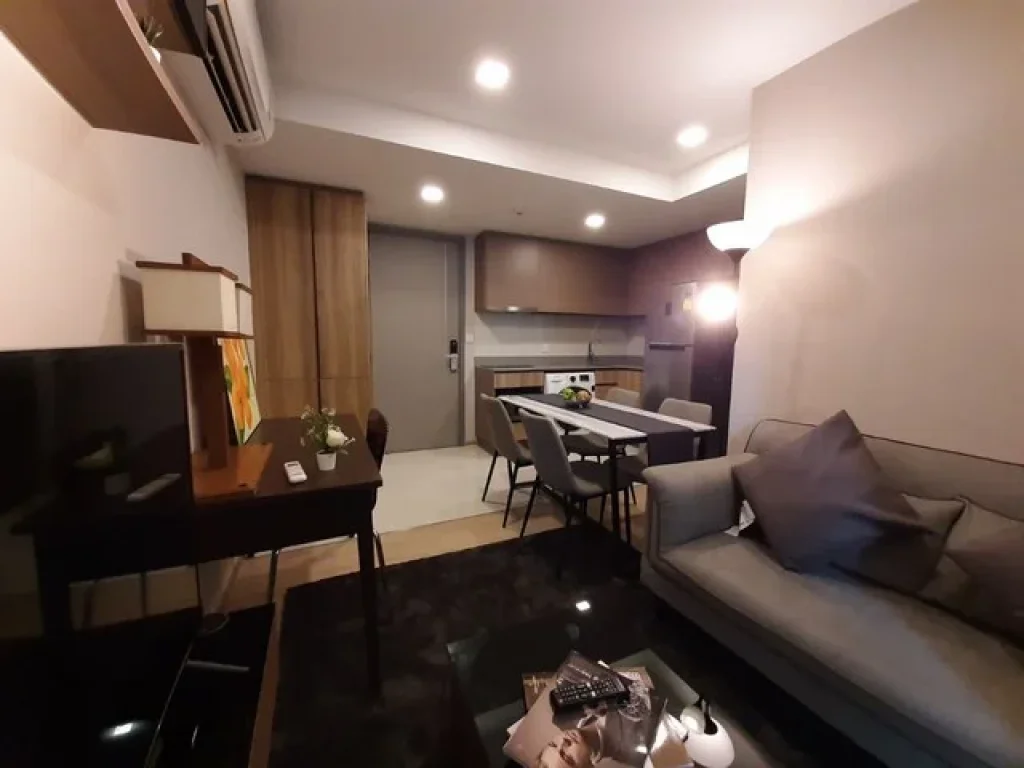 ให้เช่า 38000 คอนโด Taka Haus เอกมัย 12 ตกแต่งพร้อมอยู่