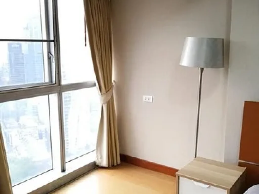 Waterford Sukhumvit 30 clean 32 floor nice BTS Phrom Phong