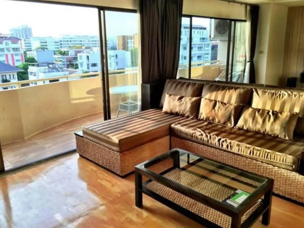 Newly renovated for RENT at Phahuk place condo 70 sqmon 6th floor garden view 1 bedroom