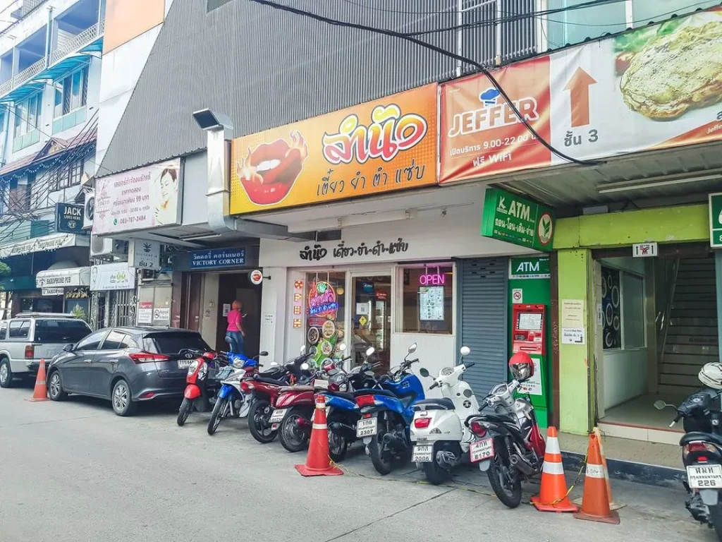 เซ้ง ร้านก๋วยเตี๋ยว-ตามสั่ง-ส้มตำ อนุสาวรีชัย ใกล้คิวรถตู้และ BTS กทม