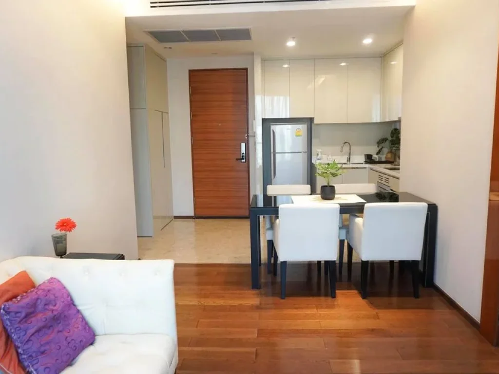 2bedrooms condo 67sqm for rent at The Address Sukhumvit 28 BTS Phrom Phong 