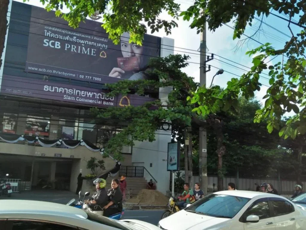 RENT LAND SMALL CLOSED ROAD IN THE SOI SUKHUMVIT 71 suitable for project Phrakhanong Payment the rental per Year 2021