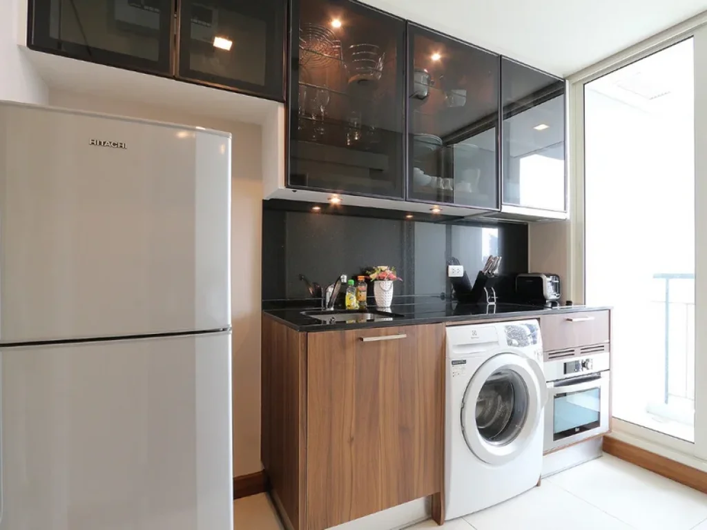 Condo Ivy Thonglor ใกล้ BTS ทองหล่อ ขนาด 36 ตรม ชั้น19 และ 20 วิวโล่งเห็น J Avenue เฟอร์ครบ