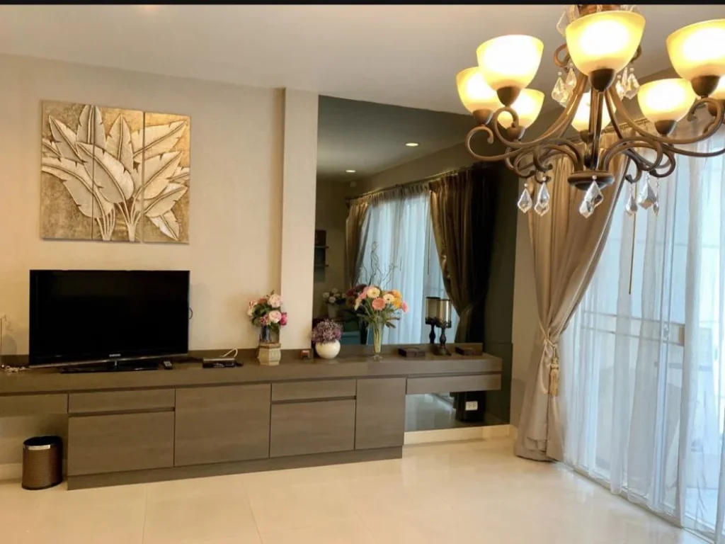 ให้เช่า Townhome Fully Furnished Baan Klang Muang Urbanion Kaset-Navamin2 SoiLadplakao79