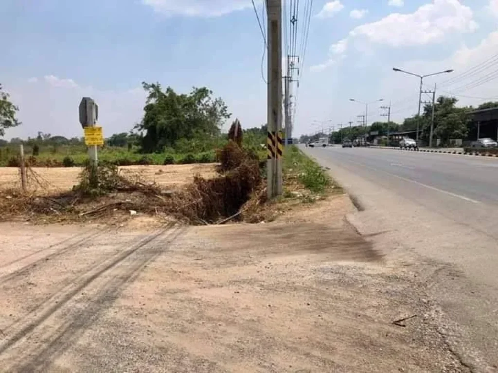 ขายที่ดินติดถนนหางดง ห่างมหาวิทยาลัย นอร์ทเพียง 100 เมตร