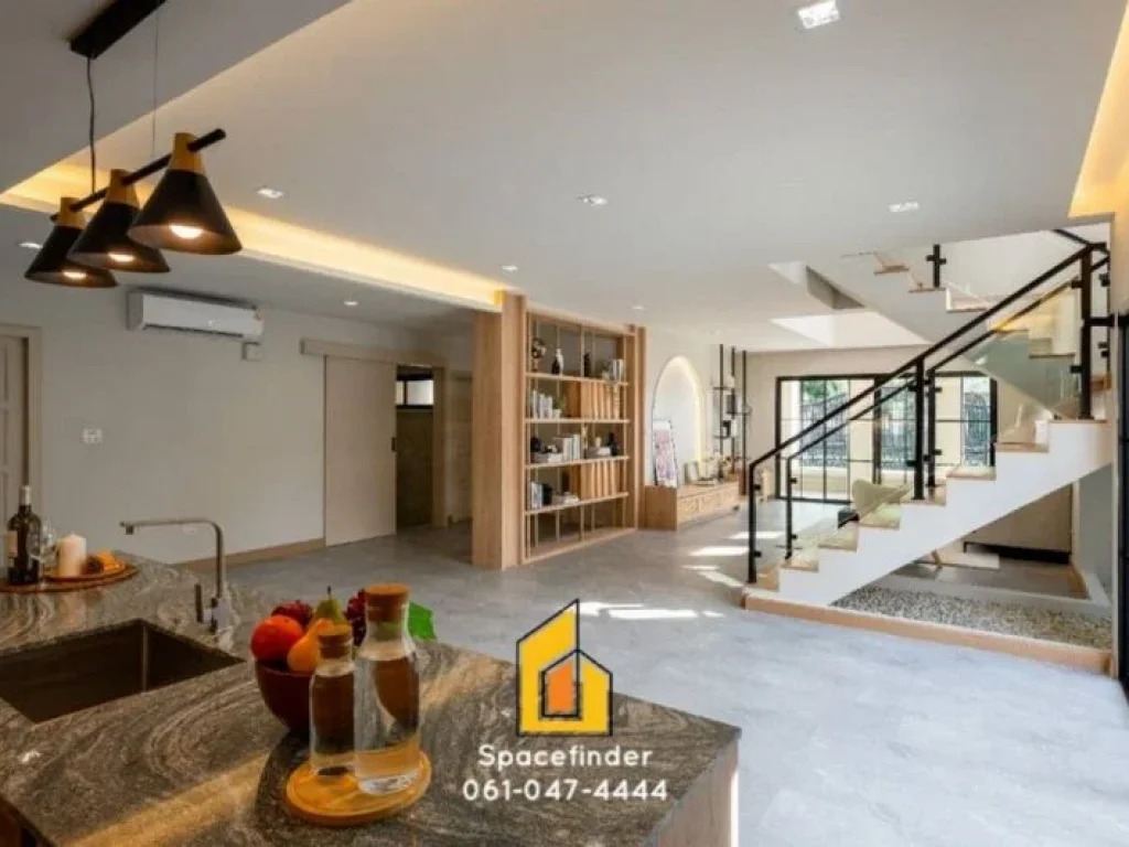 บ้านเดี่ยวสุดหรู Renovate ใหม่ทั้งหลัง สไตล์ Mid Century