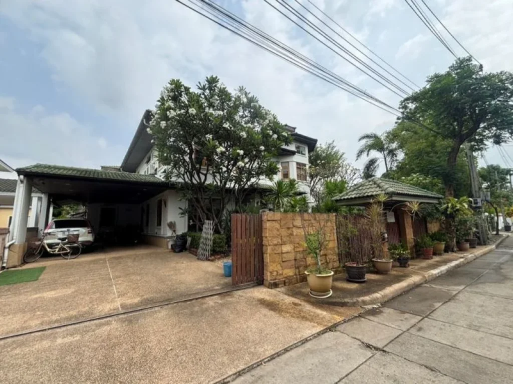 บ้านลาดพร้าว โครงการ 1 บ้านเดี่ยวแต่งสไตล์รีสอร์ท 1575