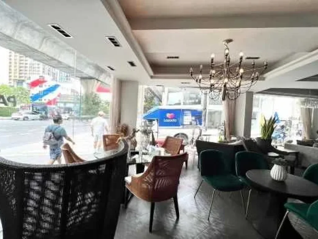 ให้เช่า อาคารพาณิชย์ สุขุมวิท43 ทำเลดี เหมาะสำหรับ Bistro Bar