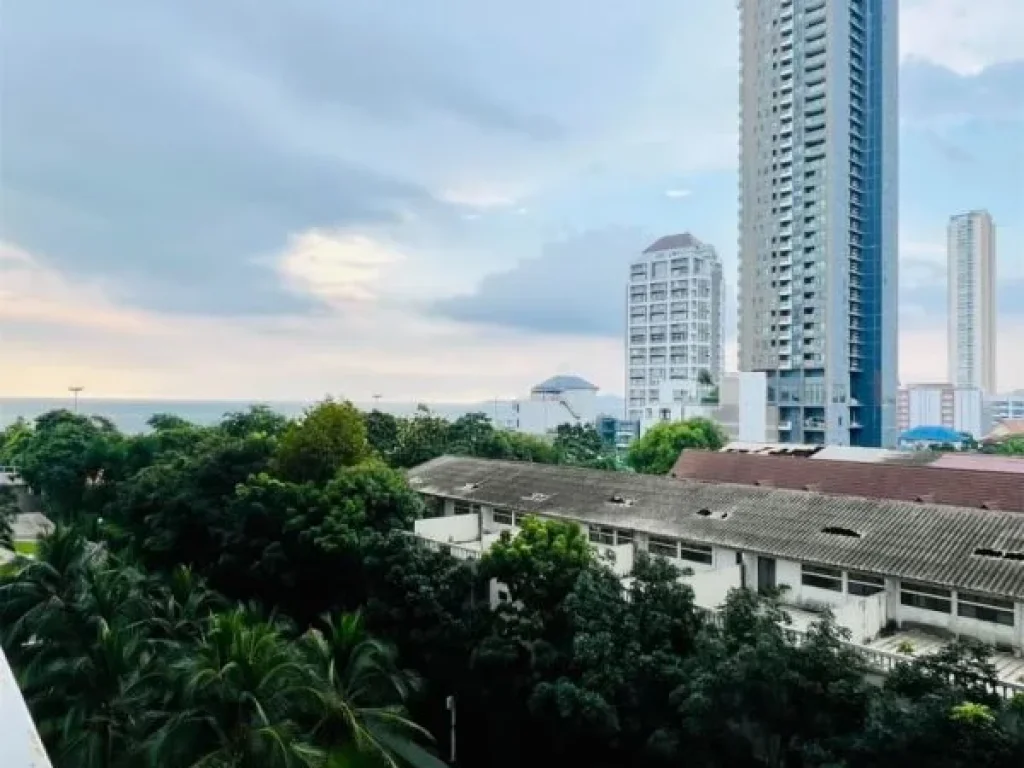 ลุมพินีพาร์คบีชจอมเทียน Lumpini park beach jomtien