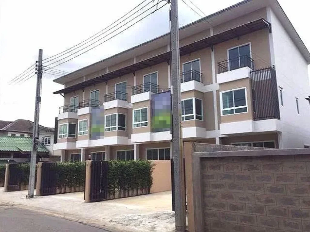 RENT Town house 3 ชั้น ให้เช่ารามอินทรา ซอย8 สามารถทะลุซอยลาดปลาเค้าและซอยมัยลาภได้ RT176