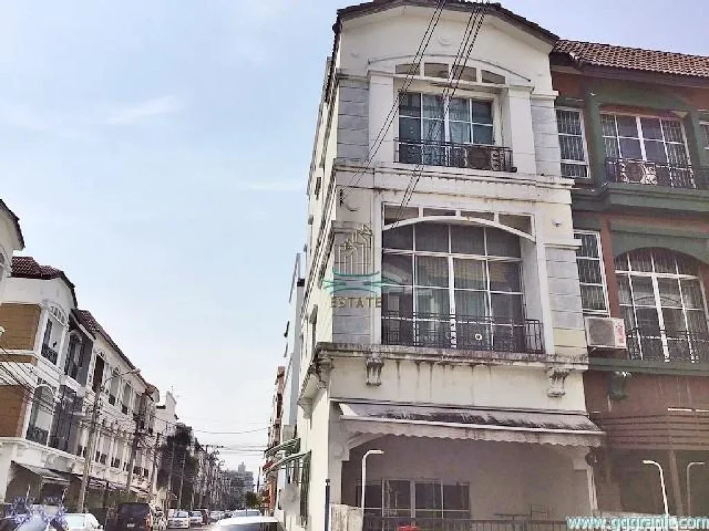 For Rent Ladprow 3 Bed BaanKlangMuangChokchai4