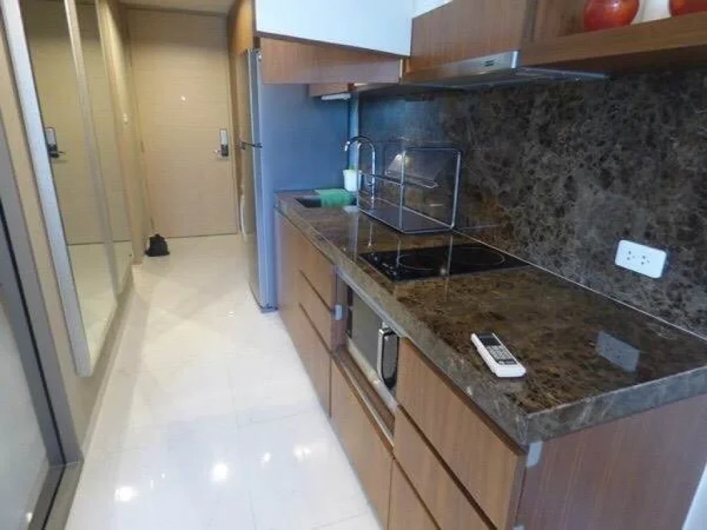 คอนโด แบบ 1 ห้องนอน ในซอยสุขุมวิท 39 เพียง 5 นาทีจาก BTS พร้อมพงษ์ A Nice amp Homey 1 Bedroom Unit in Phrompong Sukhumvit 39