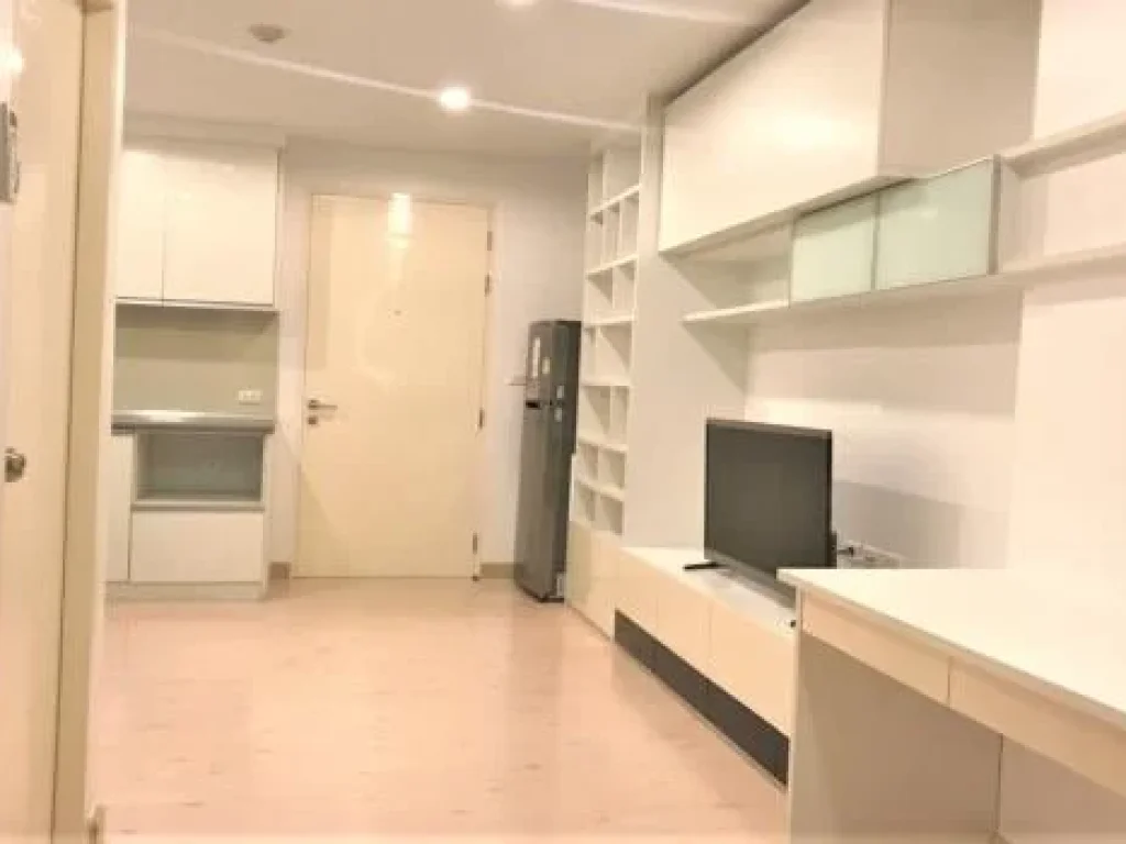 ให้เช่าถูก 12000บาท The Viva Condo สาทร ตากสิน ใกล้BTSวงเวียนใหญ่ วิวเมือง ทิศเหนือ