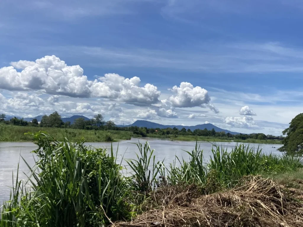 ติดแม่น้ำปิง วิวระดับพรีเมี่ยม ทั้งเขา ทั้งแม่น้ำ 180 องศา