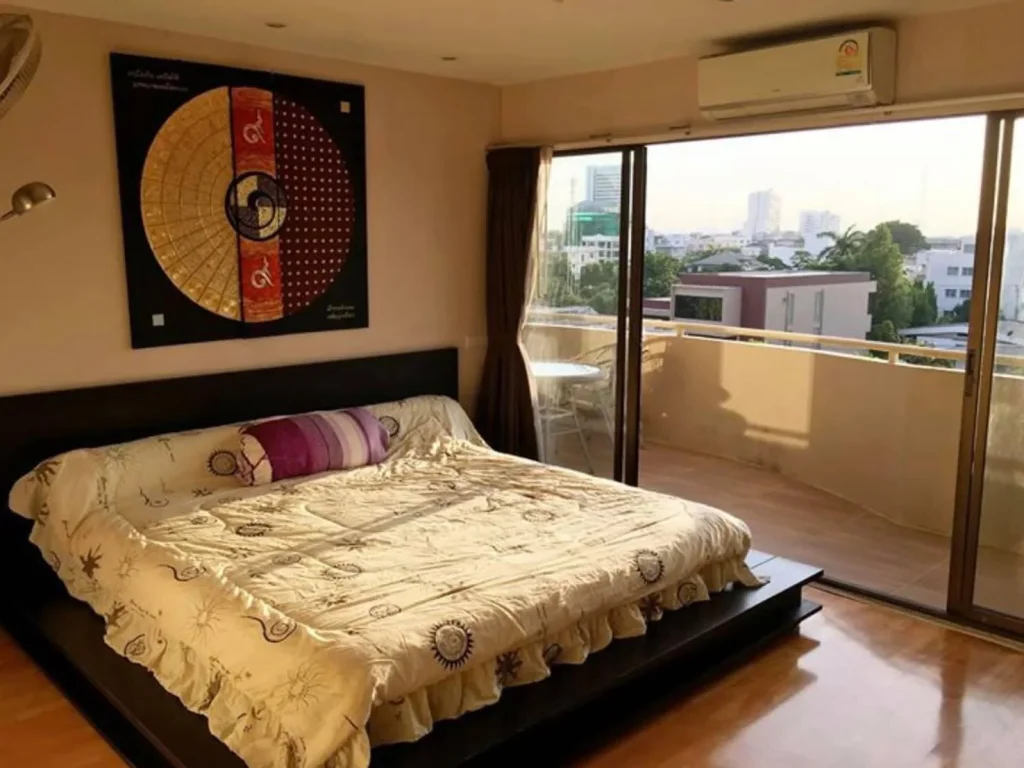 Phasuk place Soi Ari3 for rent 70 sqm