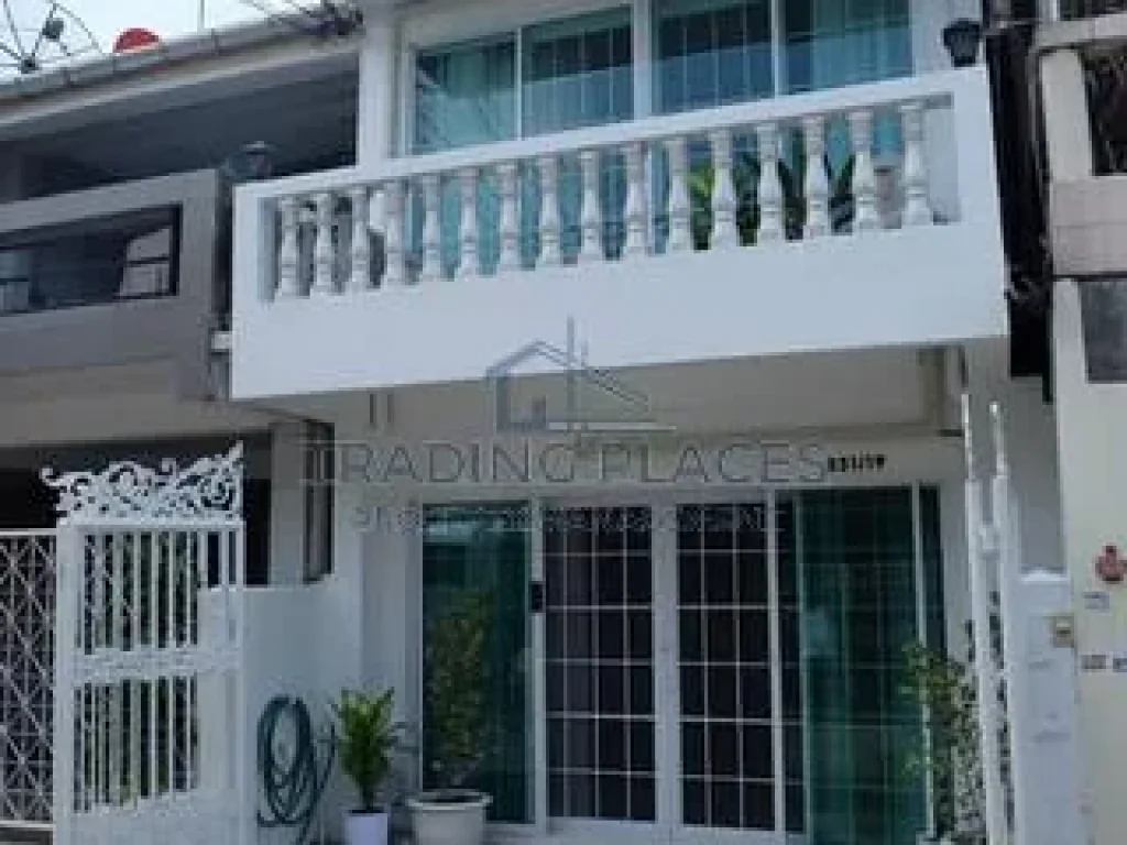 ให้เช่า Townhouse รีโนเวท 3ชั้น 3ห้องนอน BTS ปุณณว