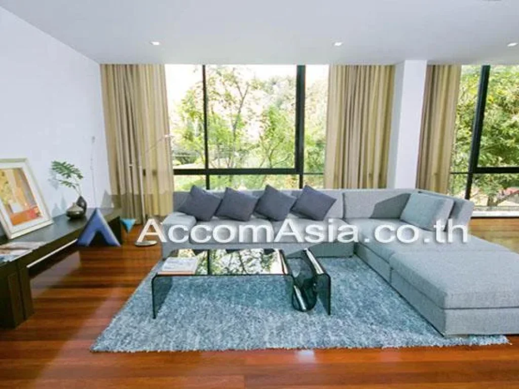 The Garden House House 41 Bedroom For Rent BTS Ekkamai in Sukhumvit Bangkok