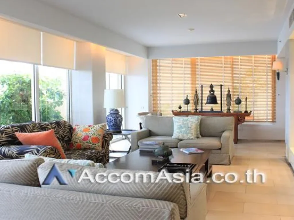 Langsuan Ville Condominium For Sale BTS Chitlom in Ploenchit Bangkok