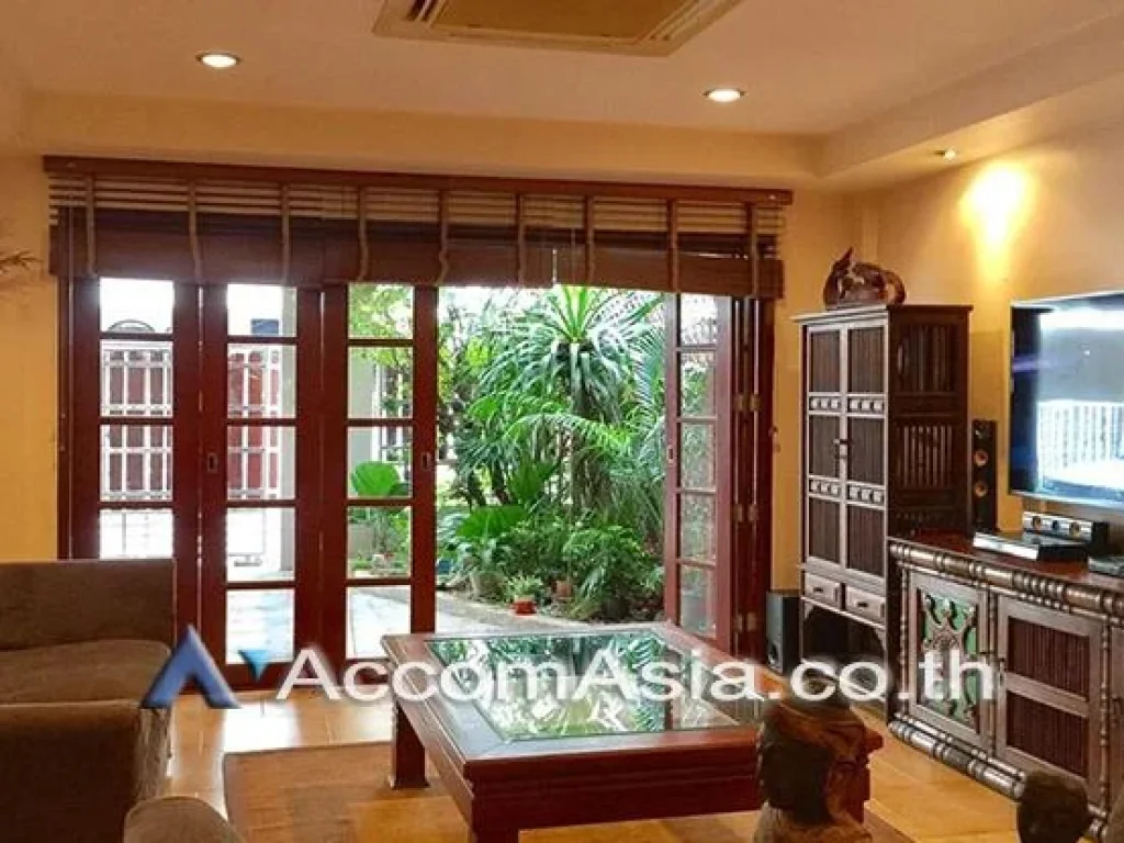 Townhome Sukhumvit Townhouse 4 Bedroom For Rent amp Sale BTS Phrom Phong in Sukhumvit Bangkok