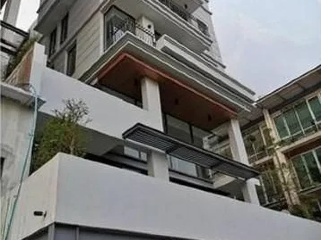 ขายบ้านต่ำกว่าราคาประเมิน 649 Residence สุขุมวิท