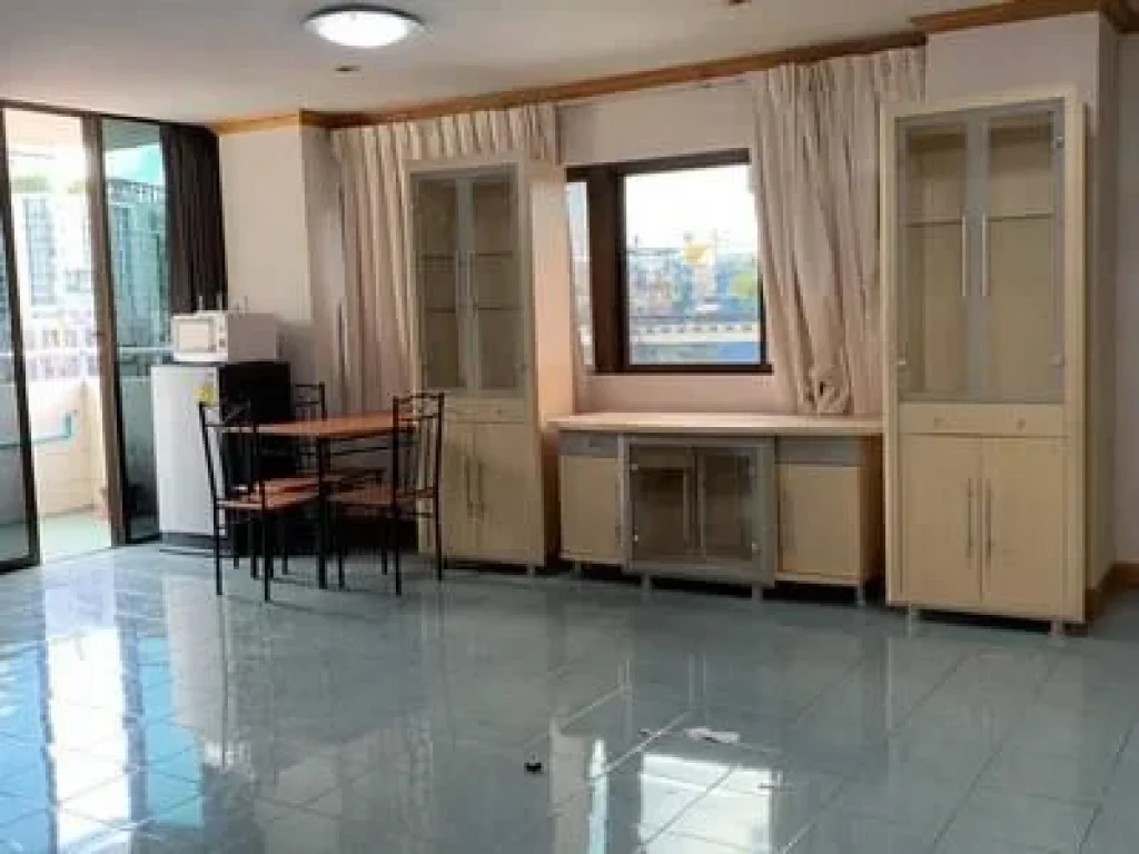 ขาย Ratchada City Condo 50ตรม สตุดิโอ 23ล้าน