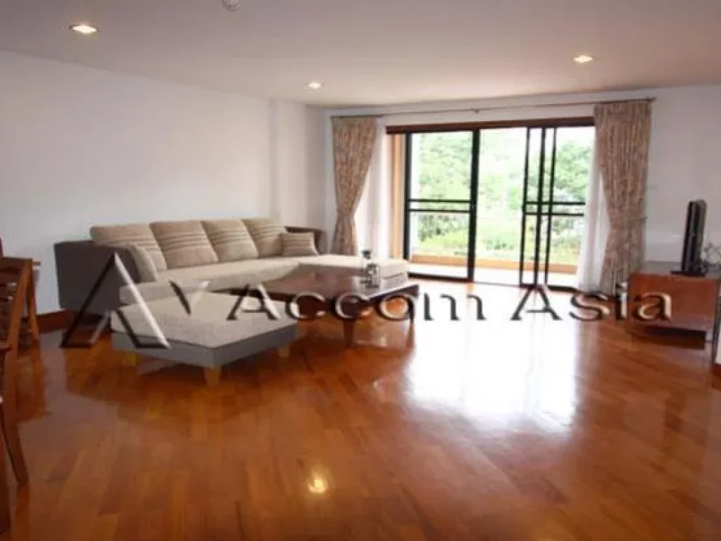 Secluded Ambiance Apartment 3 Bedroom For Rent MRT Lumphini in Sathorn Bangkok