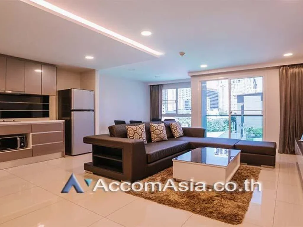 Modern Style of living Apartment 2 Bedroom For Rent BTS Phrom Phong in Sukhumvit Bangkok