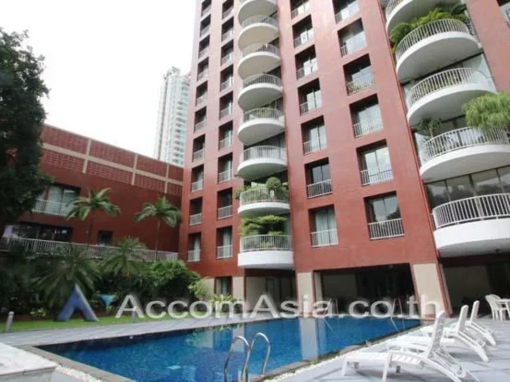 Chidlom Place Condominium 3 Bedroom For Sale BTS Chitlom in Ploenchit Bangkok