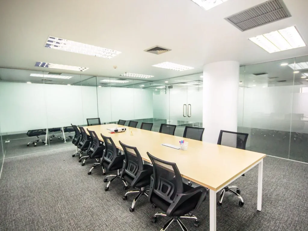 Serviced Office for rent with furniture on Rama 4 Road Across Maleenont Tower Chanel 3