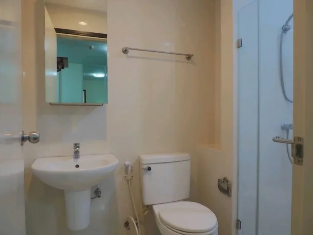 ให้เช่า I CONDO สุขุมวิท 103 ขนาด31 ตรม 1Bedroom C building Pool view ทิศเหนือ 7500 บาท