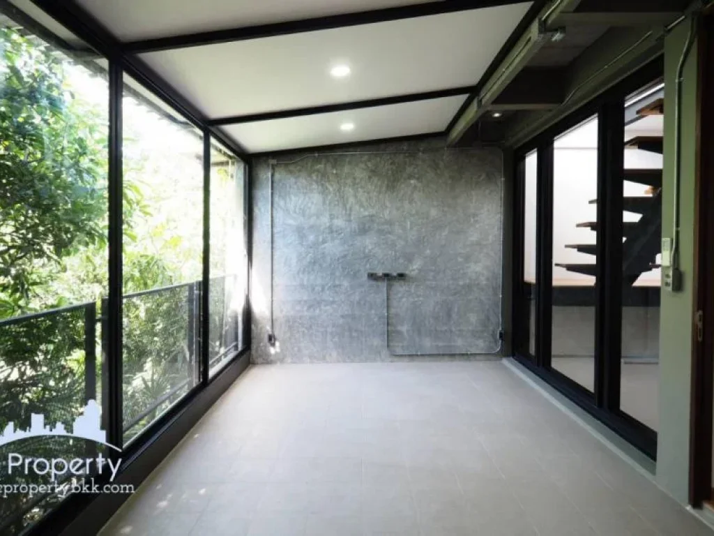 ให้เช่า ทาวน์เฮาส์ เอกมัย 22 Townhouse Ekkamai 22 For Rent