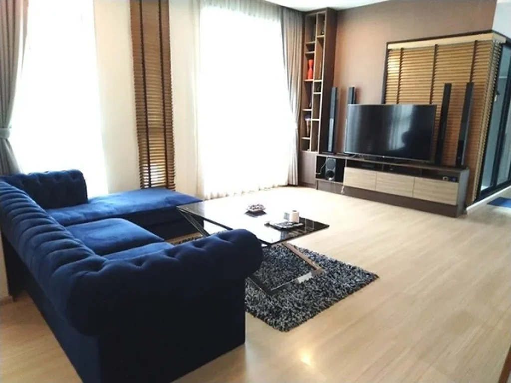 คอนโด The Capital เอกมัย-ทองหล่อ แบบ 3 ห้องนอนแต่งสวย Unit เดียวทั้งชั้น A RARE Type Private and Nicely Furnished 3 Bedroom Unit in Ekamai and Thongl