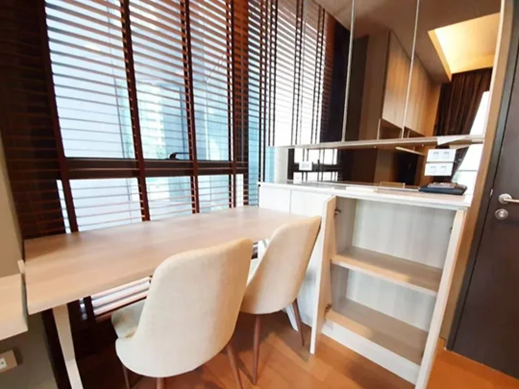 คอนโด แต่งสวย แบบ 1 ห้องนอน คอนโดลุมพินี 24 A Nice 1 Bedroom Unit at Lumpini 24