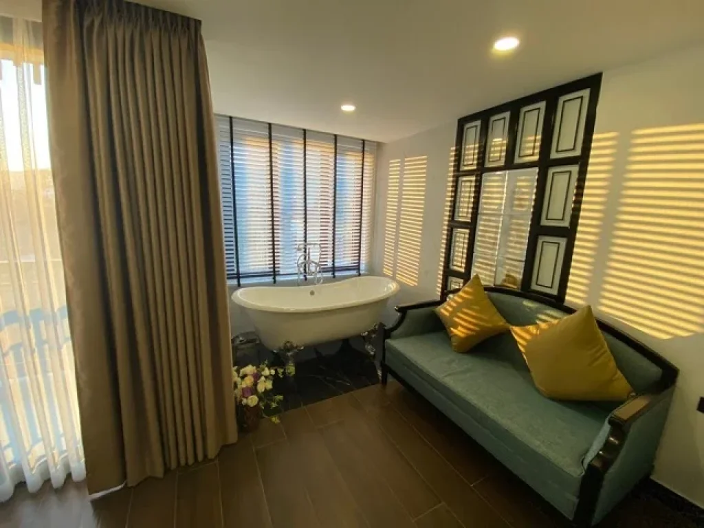 ขายคอนโด ใจกลางเมืองเชียงใหม่ Glory Boutique Suite