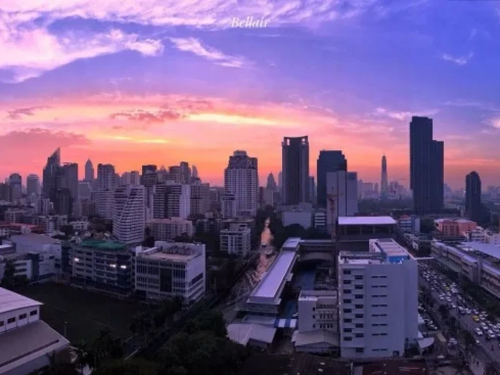 ขายคอนโดสำหรับการลงทุน ใจกลาง CBD ติด MRT เพชรบุรี