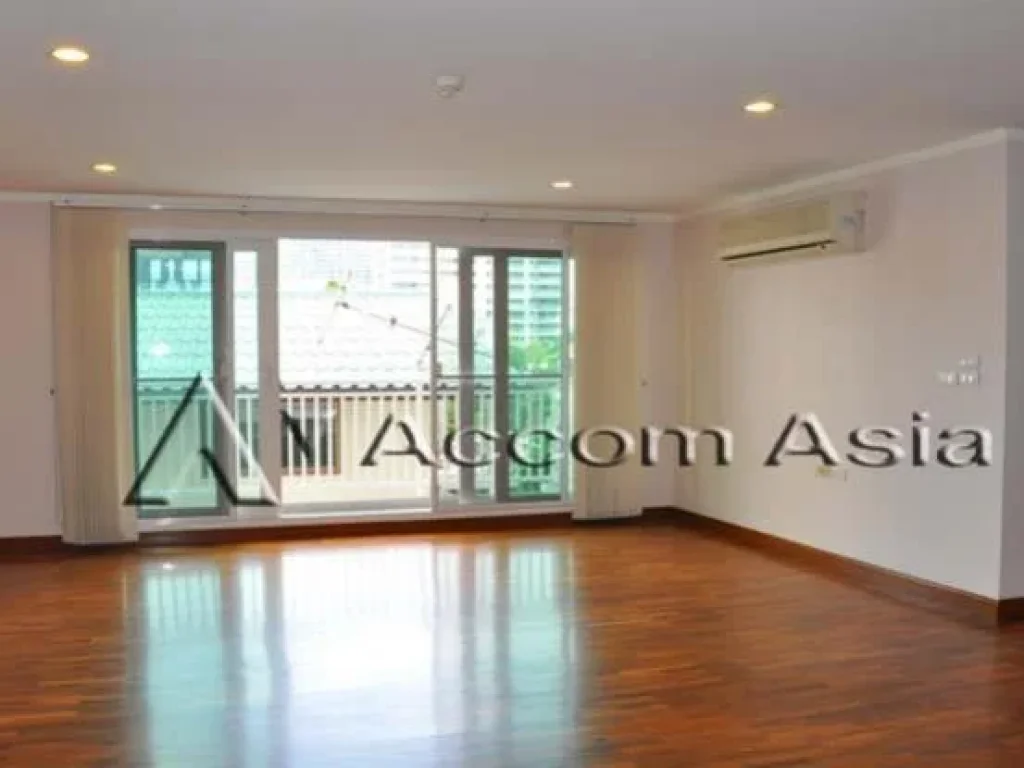 Baan Siri Sukhumvit 13 Condominium 3 Bedroom For Sale BTS Nana in Sukhumvit Bangkok