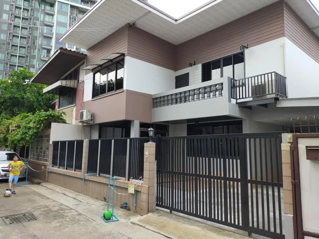 RENT บ้านเดี่ยว 2 ชั้นให้เช่า เอกมัย ใกล้รถไฟฟ้า RH188 