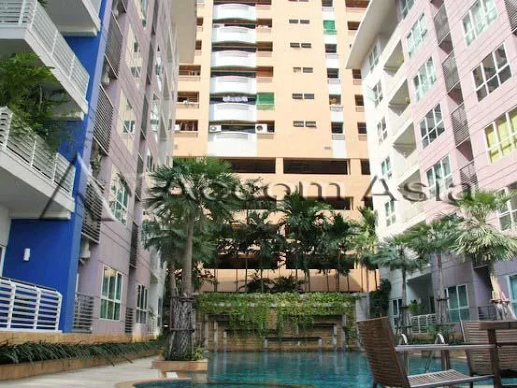 Avenue 61 Condominium 2 Bedroom For Sale BTS Ekkamai in Sukhumvit Bangkok