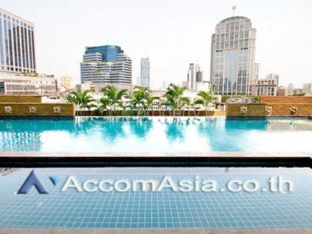 Pet Allowed High-quality facility Apartment 3 Bedroom For Rent BTS Phrom Phong in Sukhumvit Bangkok