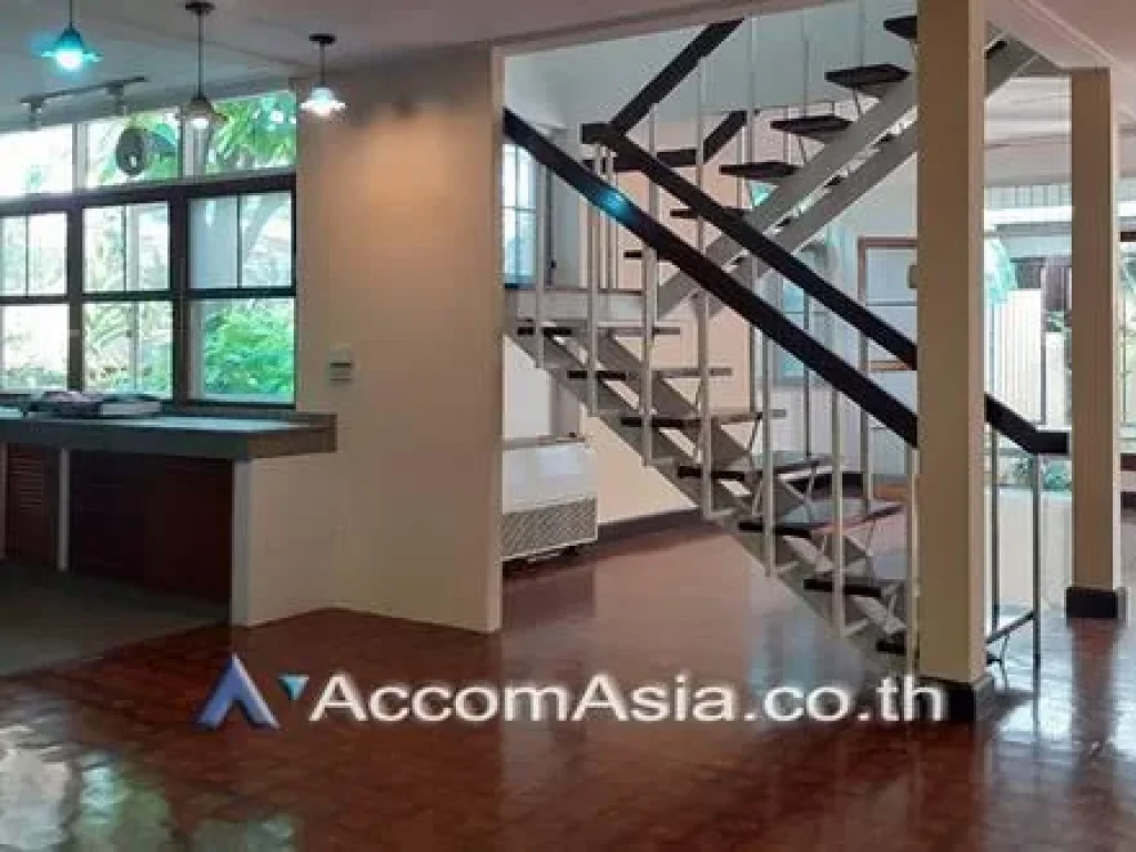 House 21 Bedroom For Rent BTS Asok in Sukhumvit Bangkok