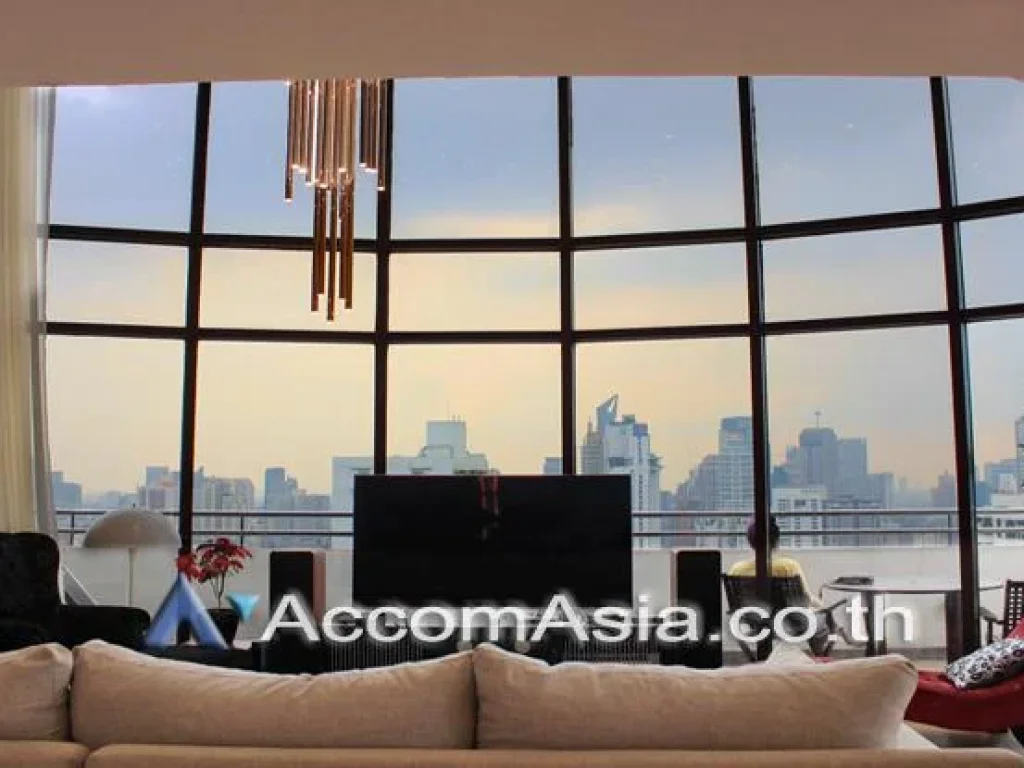 Duplex Penthouse Supalai Place Condominium 3 Bedroom For Rent BTS Phrom Phong in Sukhumvit Bangkok