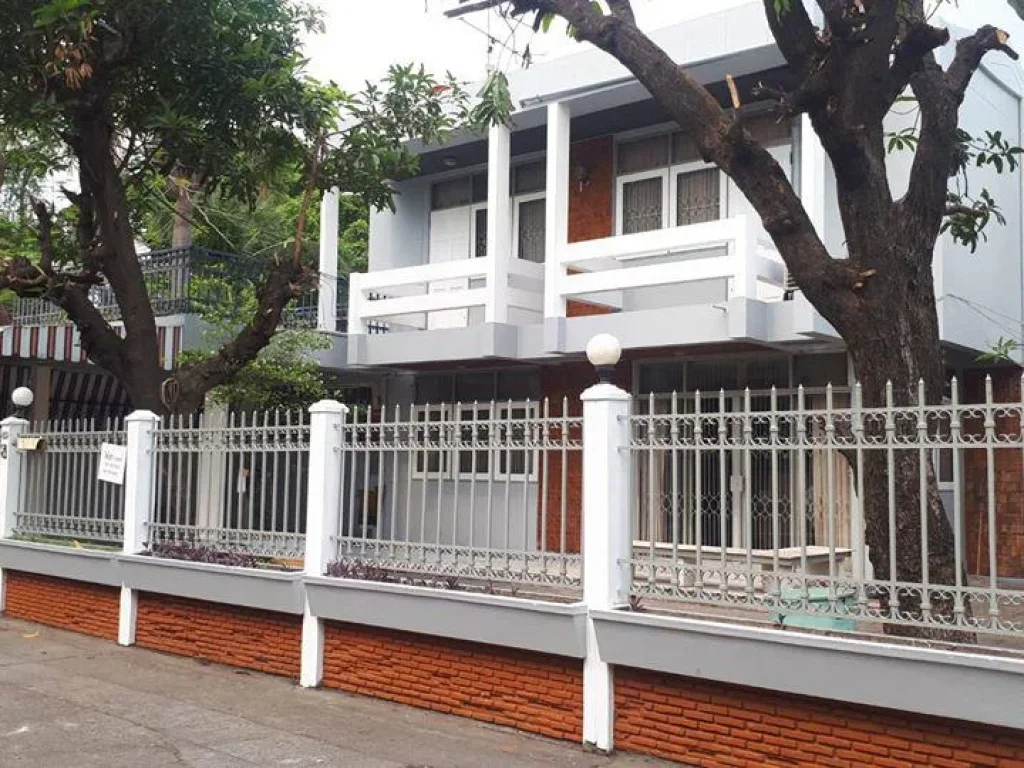 ให้เช่าบ้านเดี่ยว สุขุมวิท42 rent house Sukhumvit