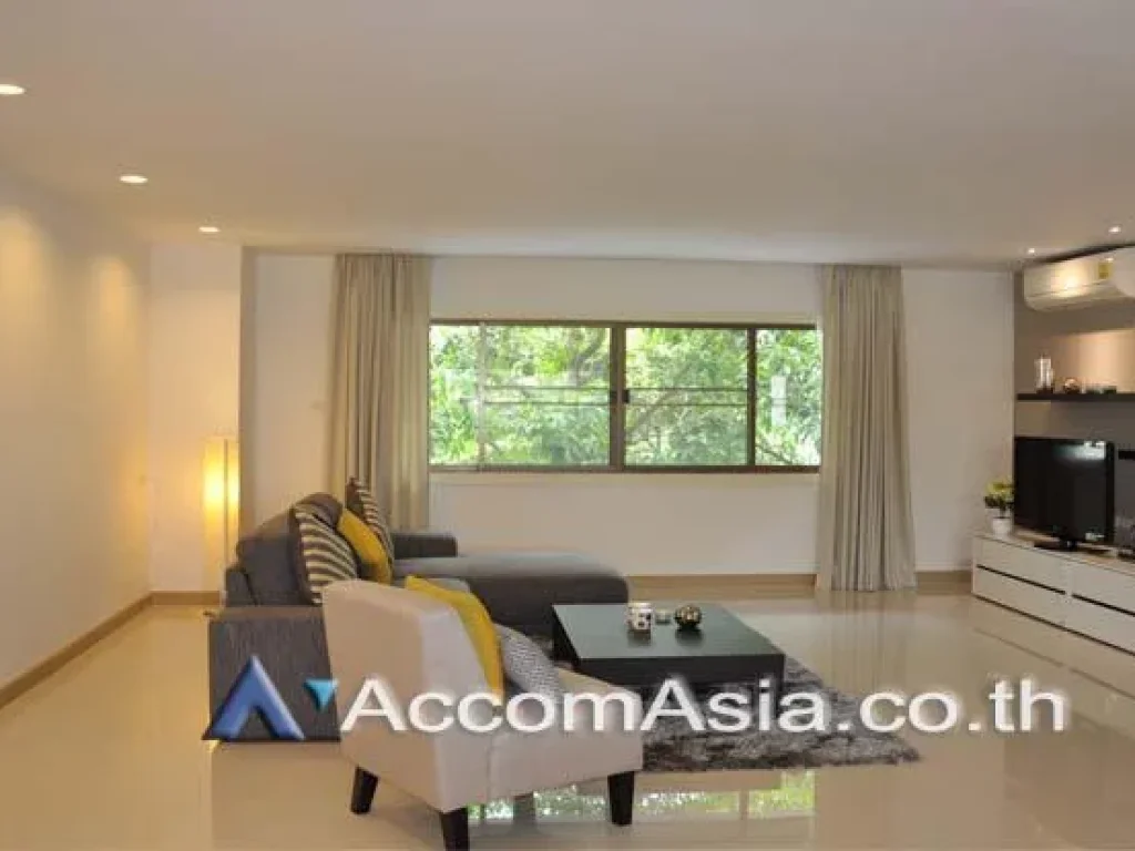 Low Rised Apartment 3 Bedroom For Rent BTS Thong Lo in Sukhumvit Bangkok