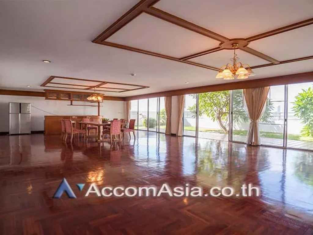 Huge Terrace Penthouse Apartment 4 Bedroom For Rent BTS Ekkamai