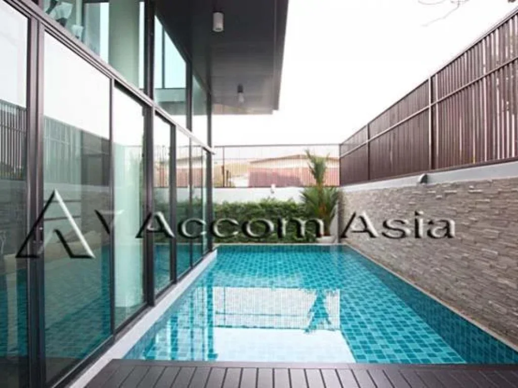 Private Pool Ninety One Residence House 3 Bedrooms for Rent BTS Ekkamai in Sukhumvit Bangkok