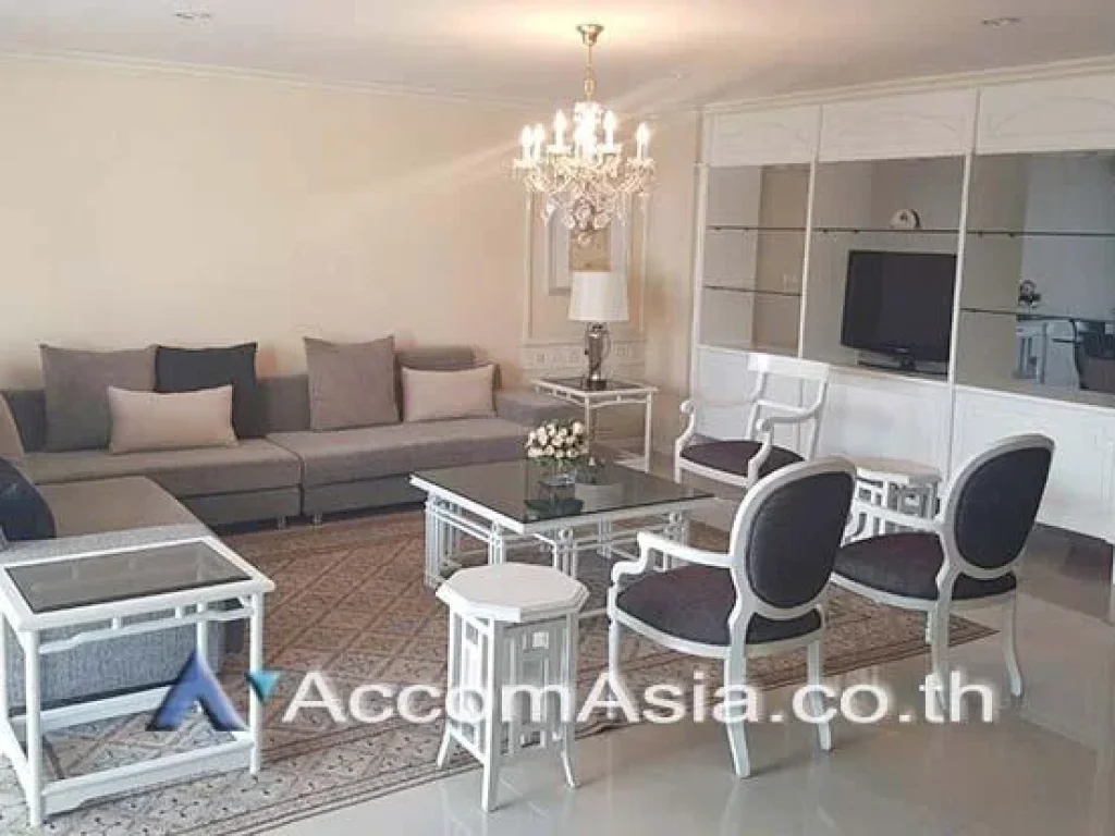 Regent On The Park 2 Condo 3 Bedroom For Rent BTS Ekkamai in Sukhumvit Bangkok