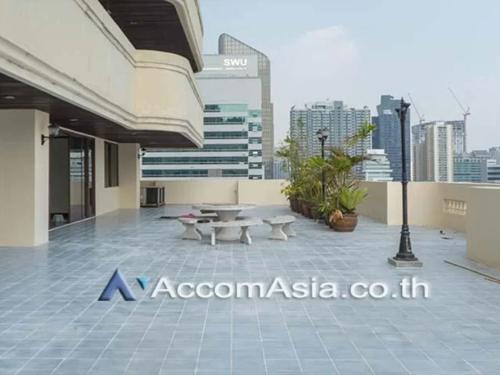 Huge Terrace Suite For Family Apartment 4 Bedroom For Rent BTS Asok - MRT Sukhumvit Bangkok