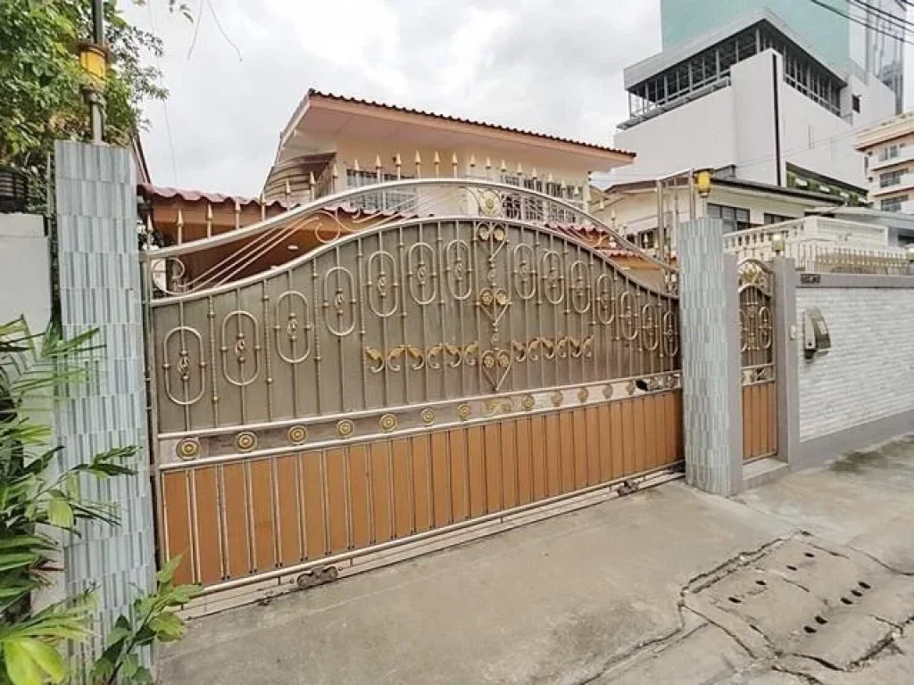 PDD02 ขายบ้านเดี่ยว 2ชั้น หมู่บ้านอยู่เจริญรัชดาซอย3 ใกล้MRTพระราม 9 House for sale Ratchada Soi 3 near MRT Rama 9 ใกล้