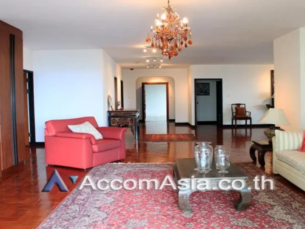 Tower Park Condominium 3 Bedrooms for Rent BTS Nana in Sukhumvit Bangkok